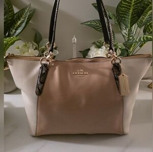 Coach Two-Tone Pebbled Leather Tote - Taupe & Cream